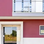 منزل للإقامة Modern Big With Balcony In New مونتيجو