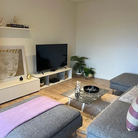 Modern Big With Balcony In New * Montijo