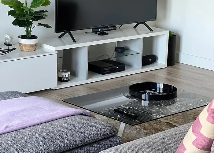 Modern Big With Balcony In New Pansiyon *