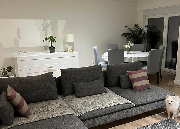 Modern Big With Balcony In New Séjour chez l'habitant Montijo